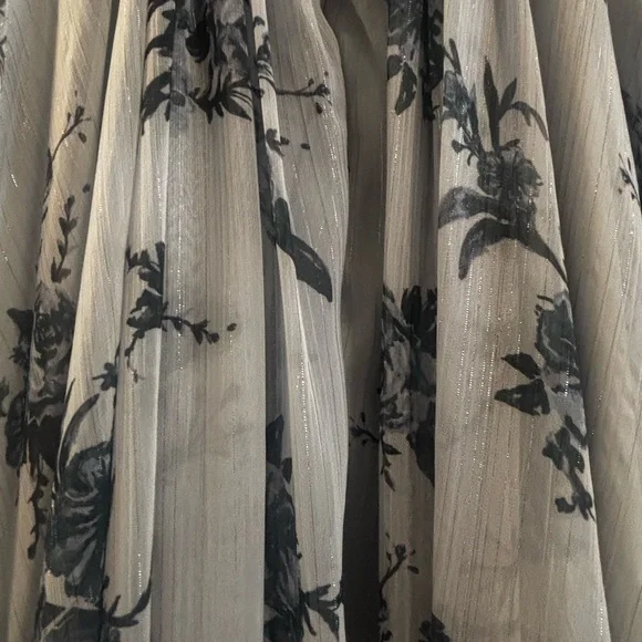 Marchesa Notte • Blue & Silver Floral Maxi Dress with open back • size 6 - Picture 12 of 16